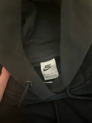 Nike sweatshirt thumbnail 2