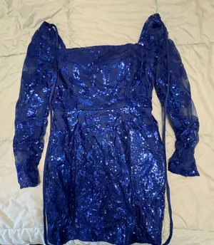 Blue homecoming dress Size M thumbnail 1