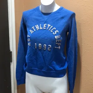 Abercrombie and Fitch blue sweatshirt thumbnail 2