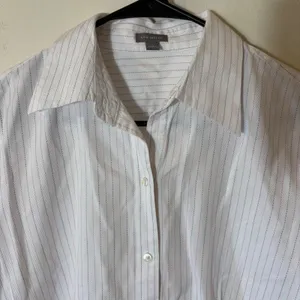 Ann Taylor Women's Button Down Long‎ Sleeve Striped Career Office Shirt Size 4 thumbnail 2