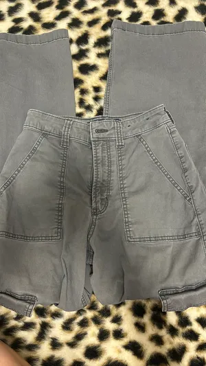 Hollister Cargo Pants thumbnail 3