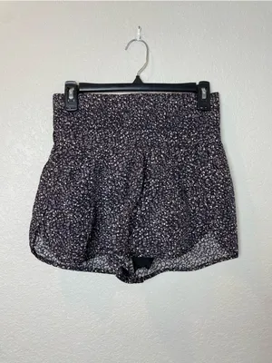 FP Movement by Free People Purple Leopard Athletic Shorts w Elastic Waist Sz M thumbnail 2