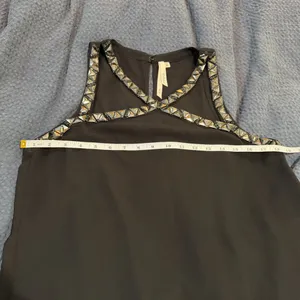 Bellatrix Metallic Beaded Cut Out Criss Cross Tank Top Black Size Medium thumbnail 9