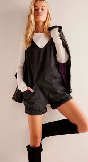 Free People We The Free Black High Roller Denim V-Neck Shortalls Overalls XS thumbnail 1