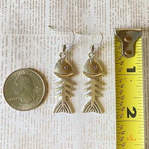 fish bone boho funky simple dangle earrings🌀🐟💙 thumbnail 3