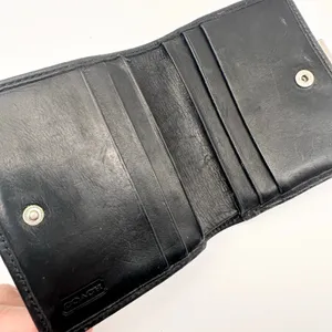 Coach Vintage Y2K Bifold Wallet Black Leather Contrast White Stitching Silver thumbnail 7
