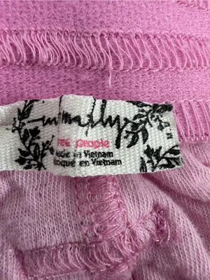 Free People Pink Crinkle Knit Cropped Harem Pants Raw Seam Pockets M thumbnail 3