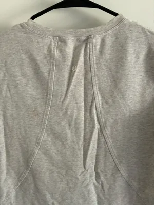 Lululemon Shirt thumbnail 3