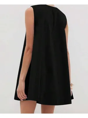BLACK Ruched Scoopneck Pocketed Shift Dress Size Medium NEW NWOT thumbnail 3