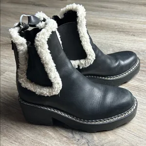 Calvin Klein Black Leather Shearling-Lined Boots Size 5 M thumbnail 11