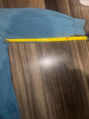 Lululemon Teal/Blue Long-Sleeve Crewneck Sweater thumbnail 11