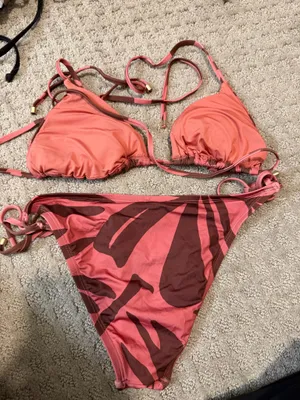 Target Bikini thumbnail 1