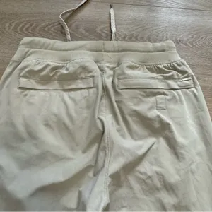 Vuori Tan Khaki Jogger Pants thumbnail 8