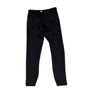 Victoria’s Secret Sport Black Capri Leggings thumbnail 2