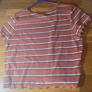 Striped tee thumbnail 1