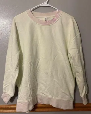 Lululemon Perfectly Oversized Crew Light Yellow thumbnail 1