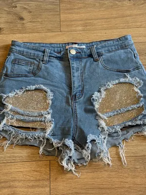 HOT & DELICIOUS Festival Rhinestone Pockets Heavily Distressed Denim Shorts L thumbnail 10