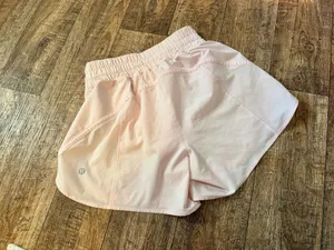 Lululemon Shorts size 4 in color milkshake thumbnail 2