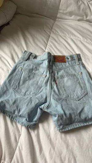 Denim Levi’s Shorts thumbnail 2