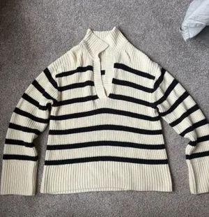 Striped Sweater White thumbnail 1