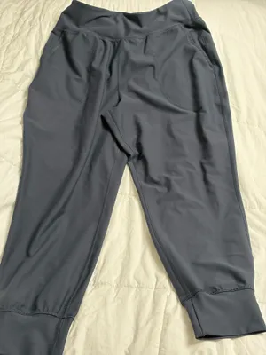 Old Navy Joggers Active thumbnail 1