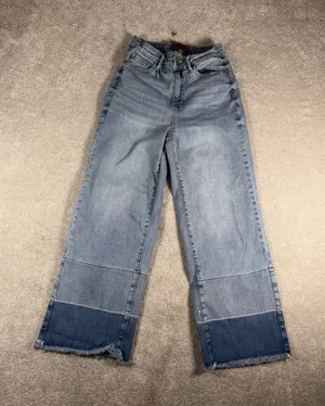 judy blue raw hem colorblock 3/26 wide leg crop thumbnail 1