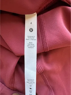 Lululemon Instill High Rise 25” Mulled Wine Size 4 NWT thumbnail 6