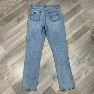 American Eagle Jeans Women 10 Vintage High Rise Slim Distressed Patch Straight‎ thumbnail 7