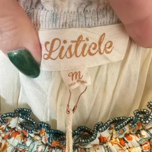 Listicle Size-M-L Maxi Dress Paisley Smocked Tiered Cream Cotton thumbnail 4