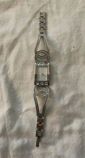 Women's Quartz Watch Crystal Embellished Silver Tone Bracelet Band FMDCT301A. Needs Battery. thumbnail 1