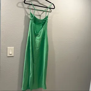 Zara Green Prom Dress with Satin Finish and Cowl Neckline thumbnail 2