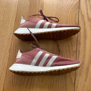 Adidas Originals FLB W Flashback Runners Raw Pink/White BY9301 Sz 8 1/2 Sneakers thumbnail 5
