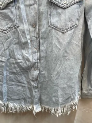 Coastal Cowgirl S Small Risen jeans Light Blue Denim Button-Down Shirt Barn thumbnail 2