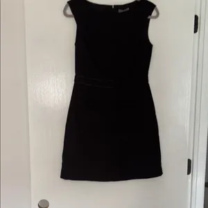 Oasis Black Bow Detail Sheath Dress NWT Size 2 thumbnail 4