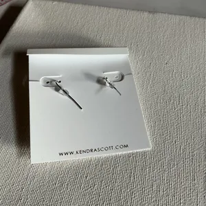 Kendra Scott Heart Drop Earrings Silver Iridescent Abalone Look NWT thumbnail 3