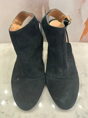 Vionic Lacey Tortoise Black Suede Slingback Block Heel Booties Women Sz 7.5 FLAW thumbnail 1