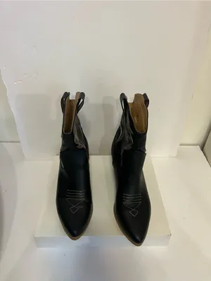 Soda Black Pointed Western Ankle Boots thumbnail 2