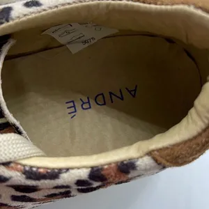 NWT Andre’ size 7 made in Italy suede animal print sneakers. thumbnail 6