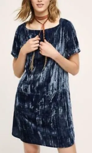 Floreat short sleeve blue crinkle velvet shift drs thumbnail 1
