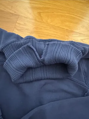 Aerie Turtleneck Cropped Sweatshirt thumbnail 3