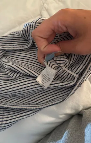 Brandy Melville Top thumbnail 3