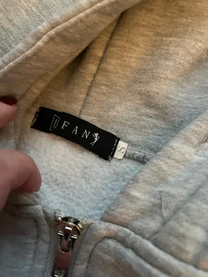 Amazon Sweatshirt thumbnail 3