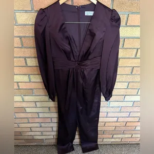 NWT Mac Duggal Front Twist Puff Sleeve Deep V Jumpsuit Size 2 Plum #2647 thumbnail 5