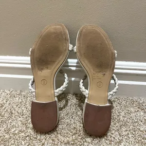 Cushionaire Neptune Off-White Braided Sandals Size 9 thumbnail 6