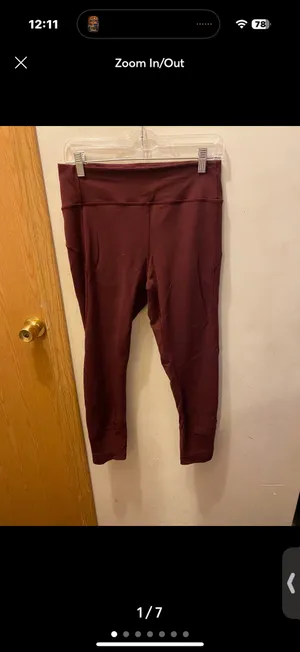 (10) Lululemon leggings thumbnail 2