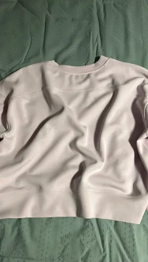 Lululemon  thumbnail 5