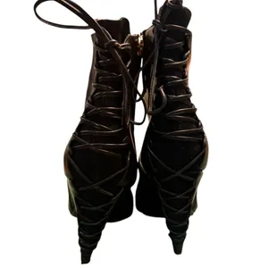 Alexandra Neel 326 Black Leather Heeled Ankle Boots EU 37 Made Italy Chic w FLAW thumbnail 7