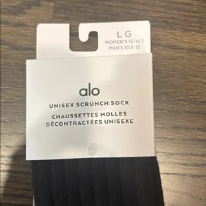 Alo Unisex Scrunch Sock In Black thumbnail 5