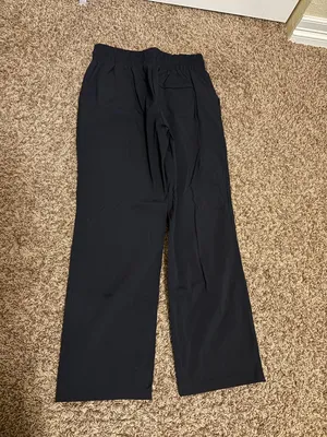 Halara Jogger Style Sweatpant Medium Regular Solid Black Elastic Waistband Nylon thumbnail 2