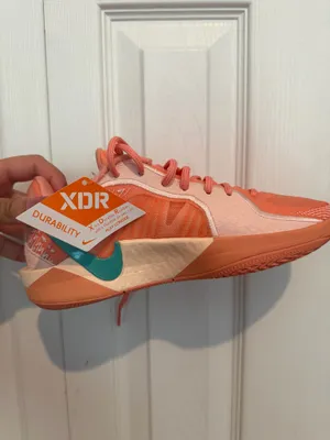 Nike Apricot Sabrina Ionescu Basketball Sneakers thumbnail 3